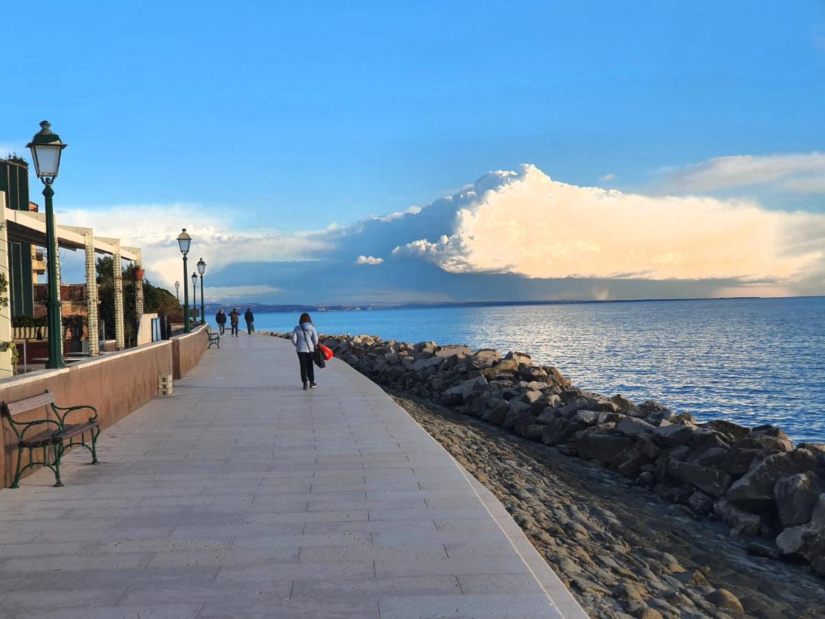 Hotel Antares Grado Exterior foto