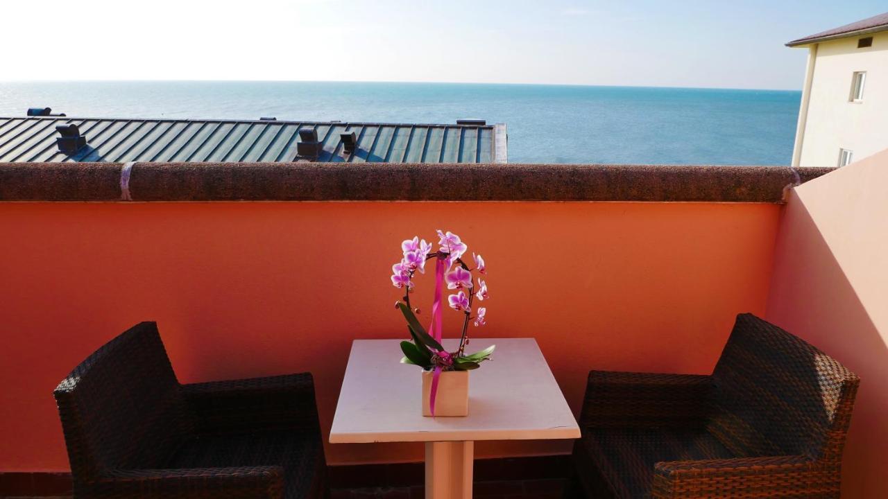 Hotel Antares Grado Exterior foto